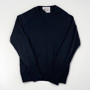 VTG Black Wool V-neck Pullover Sweater Jack Fraser Men 38  97cm Made in England